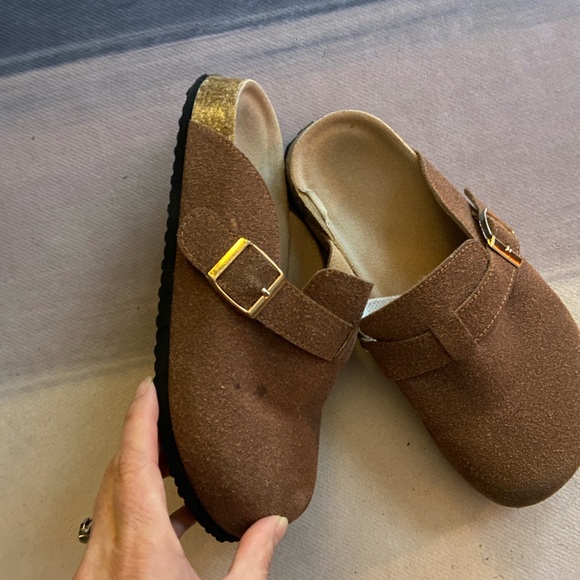 Boston Style Slides - Picture 5 of 7